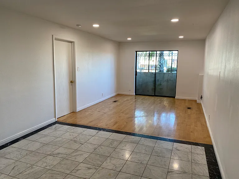 425 S 900 E - Salt Lake City, UT — Photo 10