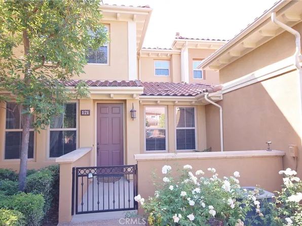 121 Chantilly, Irvine, CA 92620