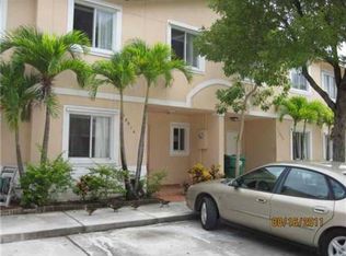 13916 SW 174th Ter, Miami, FL 33177