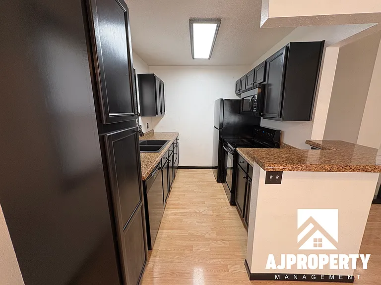 422 S Lincoln Ave — Photo 6