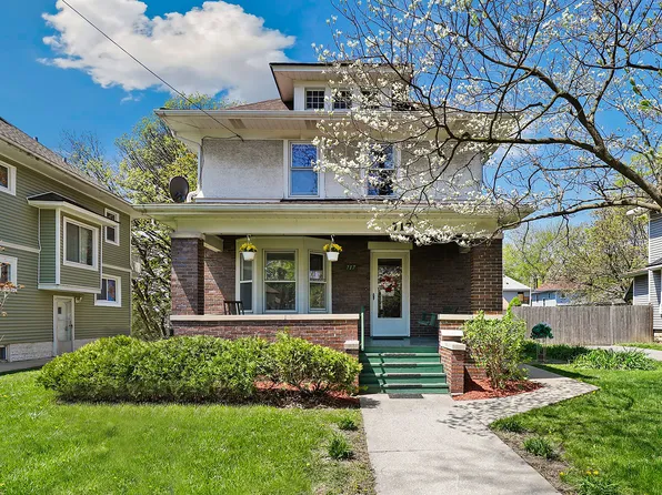 717 S 4th St, Aurora, IL 60505