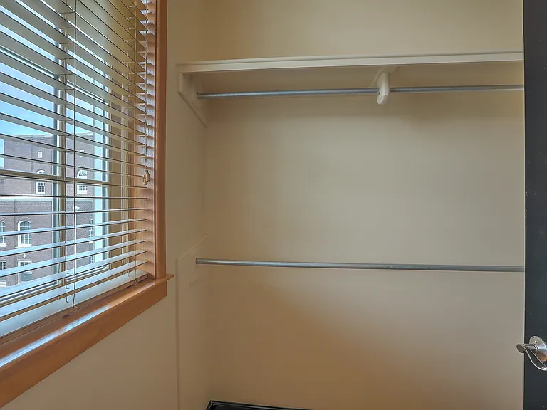Closet 3