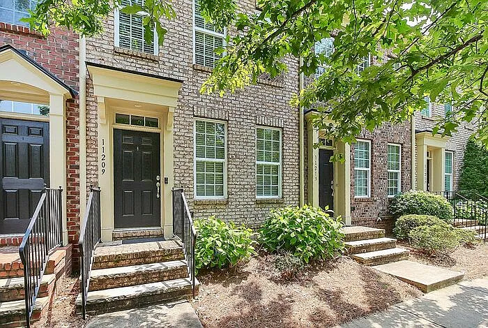 11209 Cedar Walk Ln — Photo 4