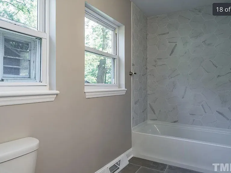 1010 N Duke St — Photo 18