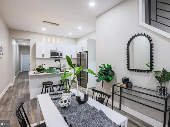 1728 Ruxton Ave, Baltimore, MD 21216