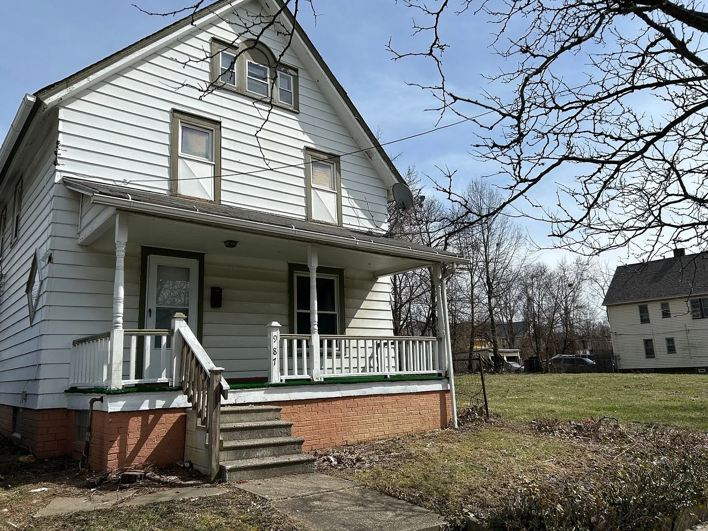 Charming 3-Bedroom Property in Prime Location — Photo 1