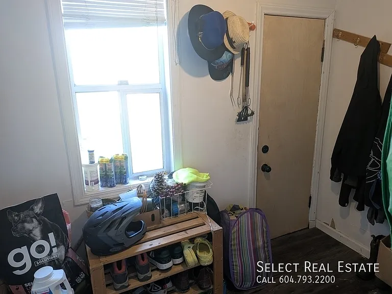9425 Stanley St — Photo 12