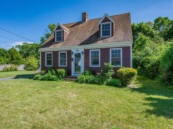 53 Spruce St, Barnstable, MA 02630