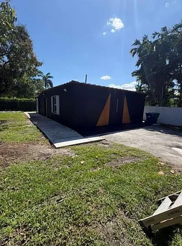 14240 S Biscayne River Rd — Photo 10