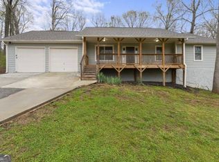 285 Lakeshore Dr, Stockbridge, GA 30281
