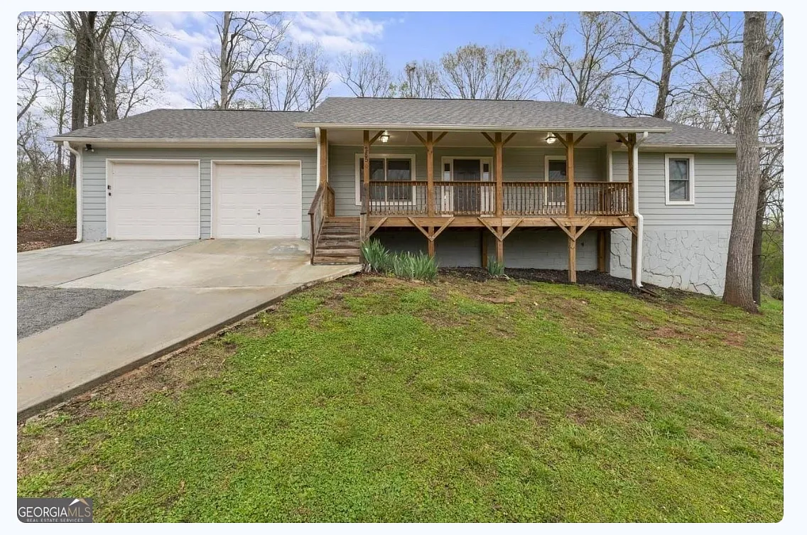 285 Lakeshore Dr photo 1