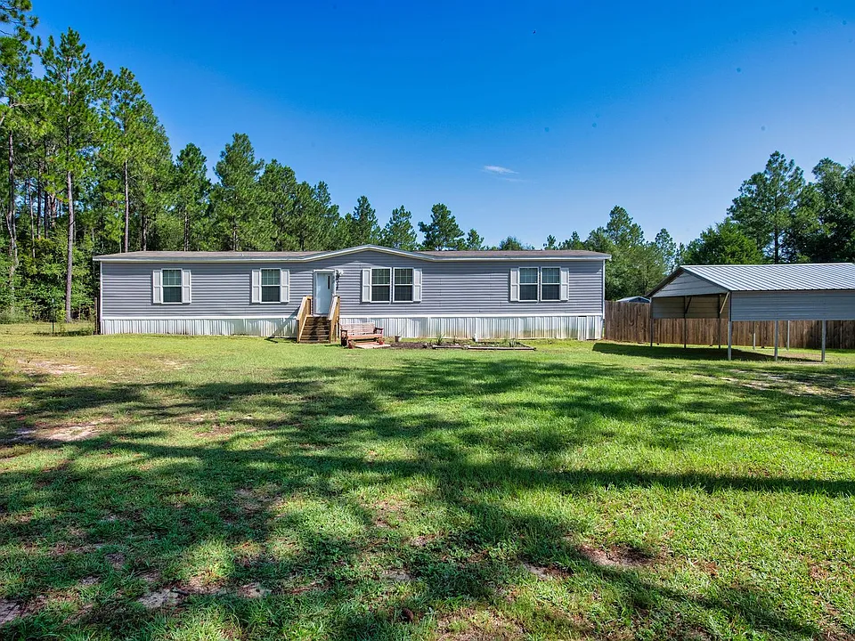 9718 Domino Rd