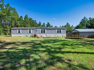 9718 Domino Rd, Milton, FL 32583
