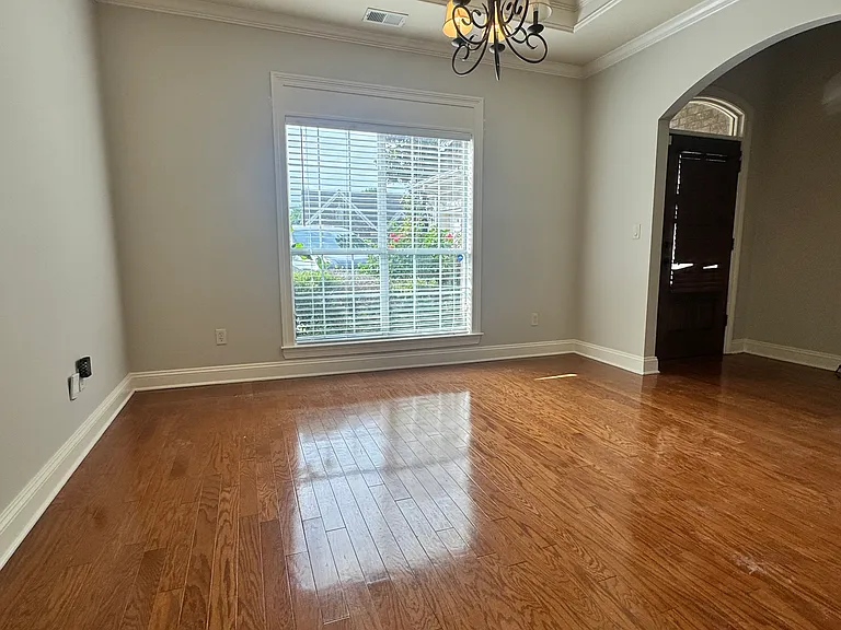 4431 Evelyn Ln — Photo 5