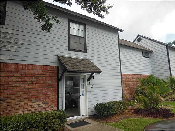 2nd image of 1500 W Esplanade Ave APT 1C