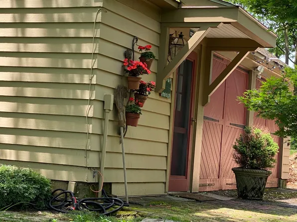 1301 Barley Mill Rd, Wilmington, DE 19807