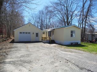 17 Maple Street, Vassalboro, ME 04989