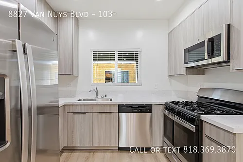 8827 Van Nuys Blvd #103 Photo 1