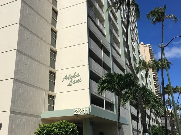 2211 Ala Wai Blvd, Honolulu, HI