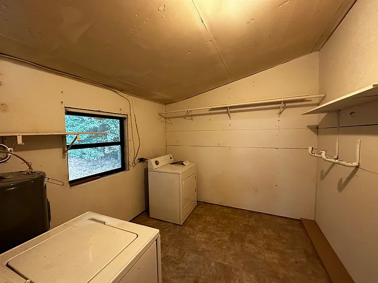 1730 Atkamire Dr — Photo 19