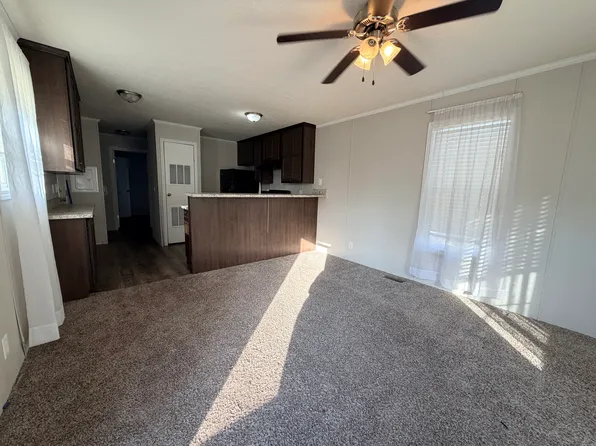 534 E 37th Ave #618, Hobart, IL 46342