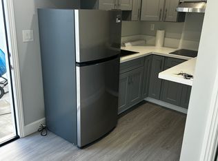 7814 Lindley Ave #1/2, Reseda, CA 91335