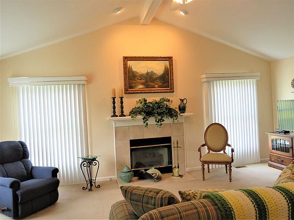 5th image of 15974 Pheasant Ridge Ct
