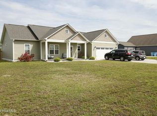 127 Fowler Manning Rd, Richlands, NC 28574