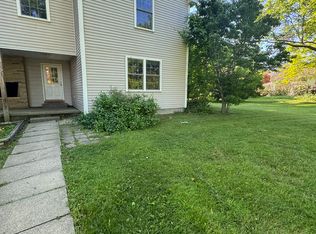 201 Middle St #2, Hadley, MA 01035