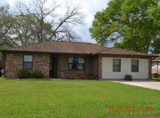 508 Sims St, Angleton, TX 77515
