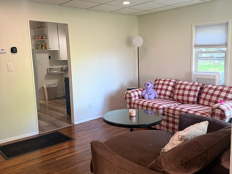 6400 Elmwood Dr — Photo 5