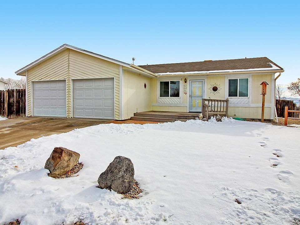 1st image of 3279 El Jardin Dr