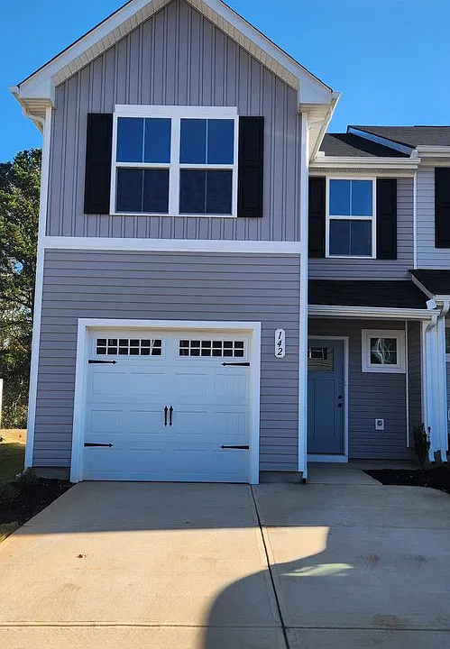 142 Sarnesfield Way