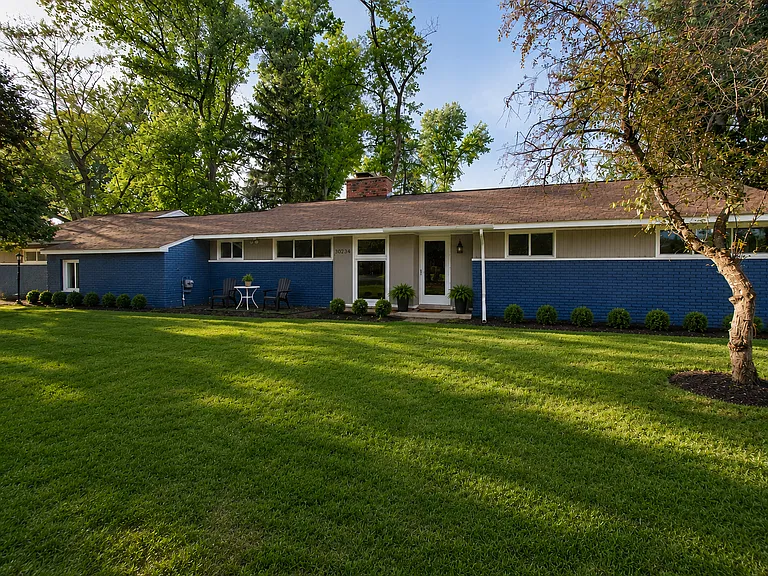30234 Embassy St — Photo 13