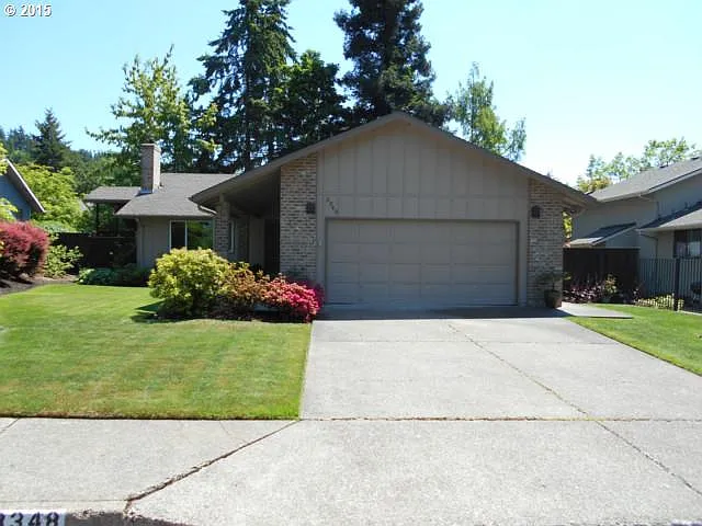 3348 Shelton Ave photo 1