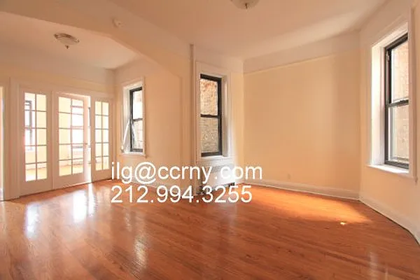 Rented by City Connections Realty | media 1