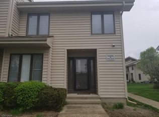 90 Cheyenne Rd #90, Lafayette, NJ 07848