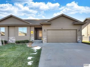 3029 Lakeside Dr, Plattsmouth, NE 68048