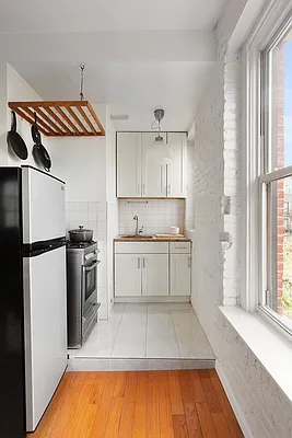 Sold by Compass | media 3