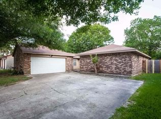 10031 Rustic Gate Rd, La Porte, TX 77571