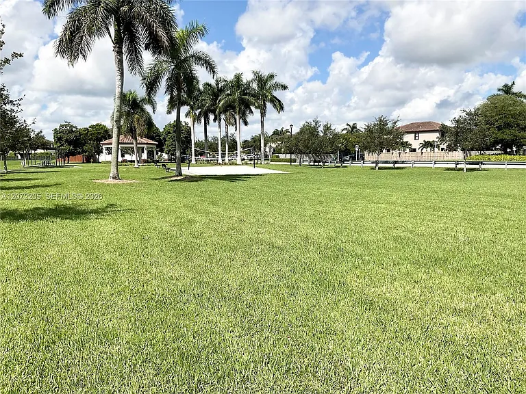 11419 SW 248th Ln — Photo 39