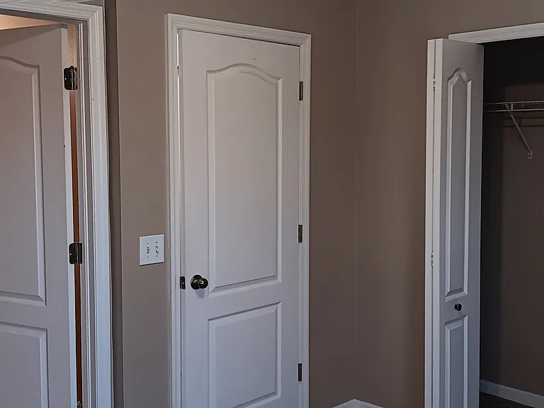 16404 Rollingbrook Dr — Photo 26