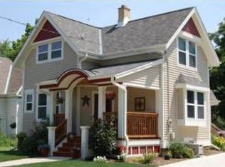 815 Oakland Ave, Waukesha, WI 53186