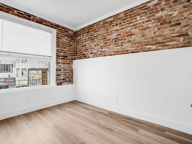 673 Broadway #2 — Photo 2