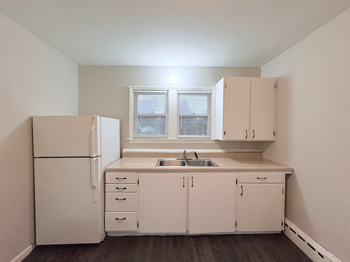 Building Photo - 420 Cedar St #4