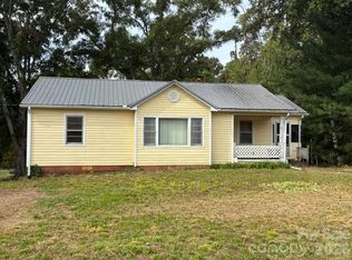 949 Cove Rd, Rutherfordton, NC 28139