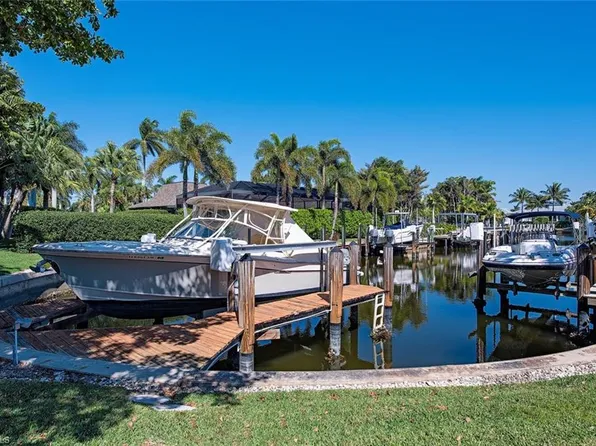 2100 SHAD CT, NAPLES, FL 34102