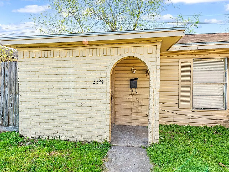 3344 Scotch Moss Ln