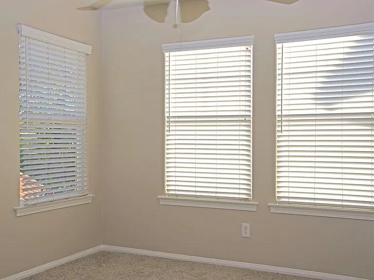 40054 Portsmouth Rd — Photo 9