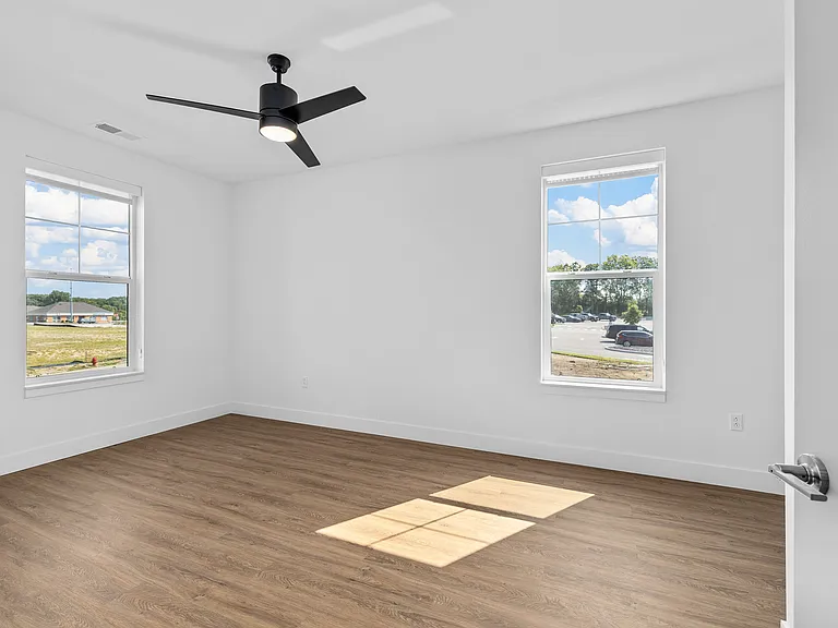 Latitude 38 — Photo 19